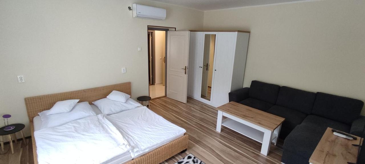 Lila Fuge Apartman Apartment Balatonfüred Екстериор снимка